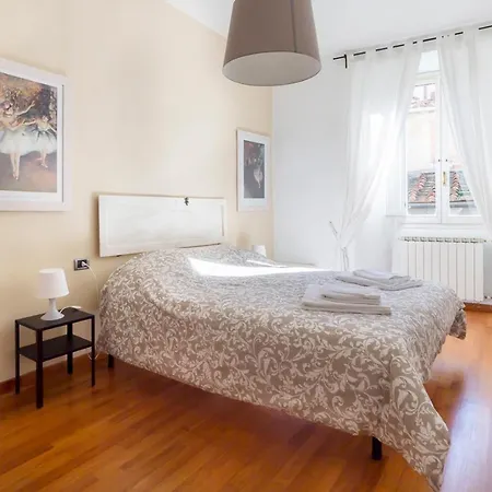 Borgo Pinti Frescos 6 Sleeps *